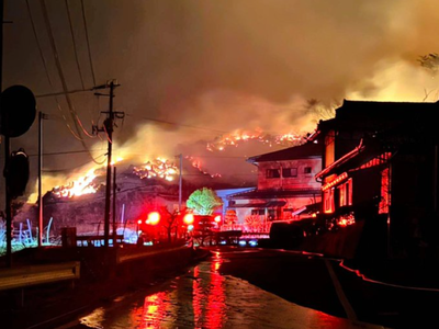 Un mort, 600 de persoane evacuate şi peste 80 de case avariate în nordul Japoniei, într-un incendiu de pădure