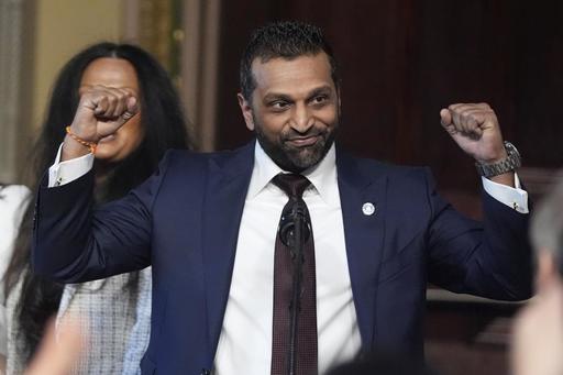 Kash Patel vrea să aducă UFC-ul în FBI. El cere ajutorul organizaţiei lui Dana White pentru îmbunătăţirea condiţiei fizice a agenţilor