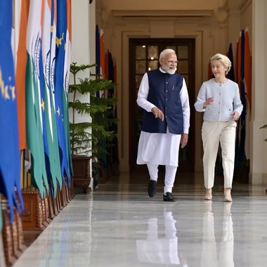 Confruntată cu imprevizibilitatea lui Donald Trump, UE se îndreaptă spre India, cu care vrea să semneze un parteneriat de securitate şi apărare, dar şi un acord de liber schimb