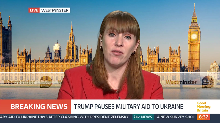 Londra rămâne ”concentrată asupra păcii” după suspendarea ajutorului militar al Ucrainei de către Trump, anunţă vicepremierul laburist Angela Rayner