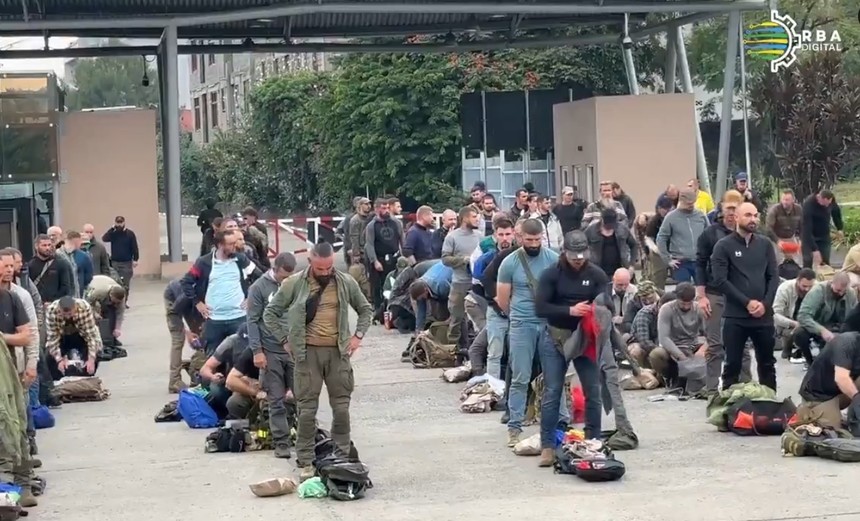 Paznici de supermarket, şoferi de camion şi „greşeli foarte mari”. The Guardian scrie despre rolul mercenarilor lui Horaţiu Potra în căderea oraşului Goma din RD Congo