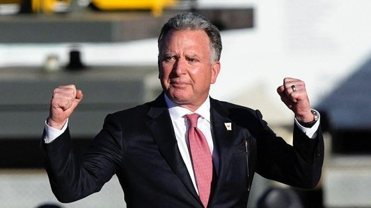Steve Witkoff, trimisul lui Trump, susţine că dronele ruseşti care au lovit marţi Ucraina au fost lansate înainte ca Putin să ordone oprirea atacurilor asupra infrastructurii energetice. Mai mult, ruşii şi-ar fi doborât propriile drone