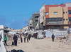 Doi francezi, angajaţi ai ONU, ”grav răniţi” într-un atac vizând un sediu ONU în Fâşia Gaza, anunţă Parisul ”consternat”. UNOPS anunţă moartea unui membru, un bulgar. ”Un dispozitiv exploziv (...) a fost aruncat sau tras împotriva (clădirii)”, care ”a exp