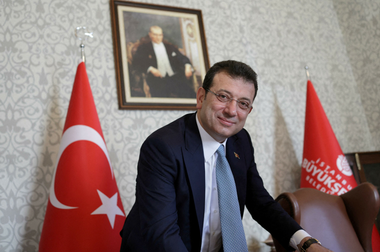 Un tribunal turc a decis încarcerarea primarului Istanbulului, Ekrem Imamoglu, în aşteptarea procesului
