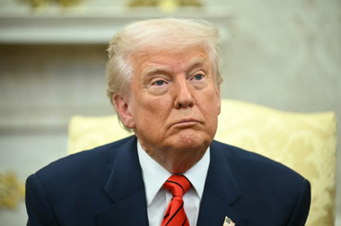 Trump anunţă că impune de la 2 aprilie taxe vamale ţărilor care cumpără petrol şi gaze naturale din Venezuela