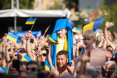 Sondaj: 82% dintre ucraineni susţin continuarea luptei împotriva Rusiei chiar dacă nu există sprijinul SUA