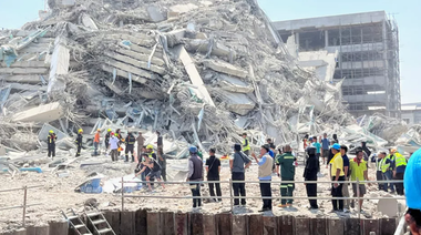 UPDATE-Premierul thailandez declară stare de urgenţă la Bangkok după cutremurul din Myanmar. 43 de muncitori prinşi sub un bloc în construcţie de 30 de etaje surpat de seism. ”Numeroşi răniţi” în capitala Myanmarului. Junta cere ajutor internaţional