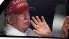 ”Vom avea Groenlanda. Da, 100%”, dă asigurări Trump, care nu exclude recurgerea la ”forţa militară” pentru a o anexa. Întrebat ce mesaj transmite astfel Rusiei, răspunde că nu se ”gândeşte” şi că nu-i ”pasă” de asta