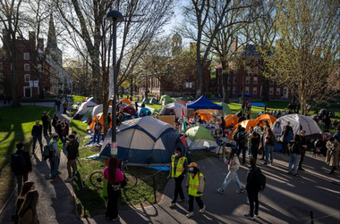 Administraţia Trump anunţă că vrea să priveze Universitatea Harvard de subvenţii în valoare de 9 mld. $, după ce a tăiat 400 mil. $ Universităţii Columbia