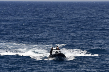 Cel puţin patru morţi în Grecia, în urma naufragiului unei ambarcaţiuni cu migranţi în apropierea Insulei Lesbos