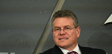 Vicepreşedintele Comisiei Europene Maros Sefcovic, comisarul Comerţului, anunţă că urmează să discute vineri cu omologul său american