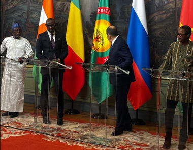 Serghei Lavrov anunţă o intensificare a cooperării militare cu Mali la o întâlnire, la Moscova, cu şefii diplomaţiilor Alianţei Statelor din Sahel