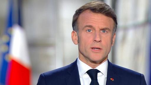 Macron cere suspendarea investiţiilor în SUA după tarifele vamale impuse de Trump