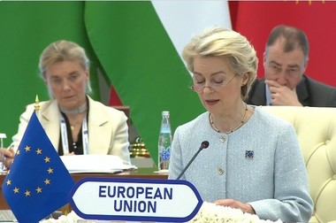 Uniunea Europeană anunţă o „nouă eră” în comerţul său cu cinci foste republici sovietice din Asia Centrală