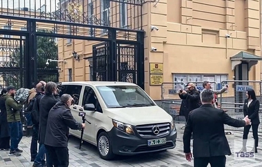 SUA şi Rusia au purtat discuţii la Istanbul. Maşina cu delegaţia americană a părăsit clădirea după circa şase ore