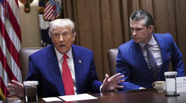 Pete Hegseth ameninţă să ”lovească puternic” Iranul, după negocierile din Oman în dosarul nuclear