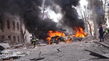 Atacul de la Sumî, soldat cu moartea a 34 de persoane - Rusia susţine că a vizat o reuniune a ofiţerilor armatei ucrainene