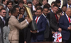 JD Vance scapă trofeul campionatului naţional al statului Ohio, la festivitatea de la Casa Albă / Ce a spus vicepreşedintele - VIDEO

