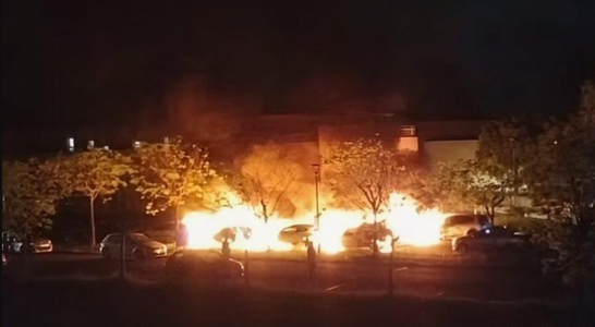 UPDATE-Incendii de vehicule şi tiruri cu armament greu la mai multe închisori franceze, aparent ”coordonat şi evident în legătură cu strategia ministerului (Justiţiei) împotriva narcobanditismului”. Anchetă antiteroristă