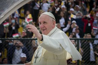 Papa este aşteptat să apară public de Paşte, în ciuda incertitudinilor privind starea sa de sănătate