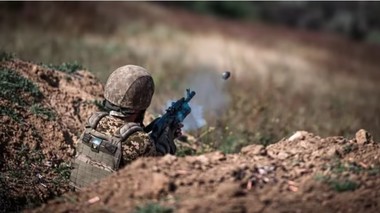 Ucraina şi Rusia se acuză reciproc de continuarea atacurilor în Duminica Paştelui, în pofida armistiţiului