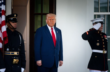 Trump urmează să efectueze un turneu în O.Mijlociu, în Arabia Saudită, Qatar şi EAU, în perioada 13-16 mai, a doua sa vizită în străinătate după cea prevăzută sâmbătă la funeraliile lui Francisc I