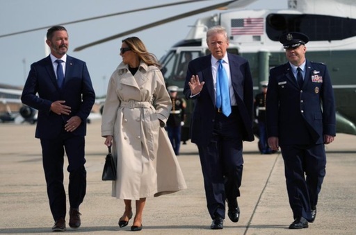 Trump pleacă în primul sa vizită internaţională, la funeraliile Papei Francisc I
