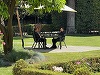 Întâlnire Zelenski-Macron în grădina Ambasadei Franţei la Roma, în marja funeraliilor Papei Francisc