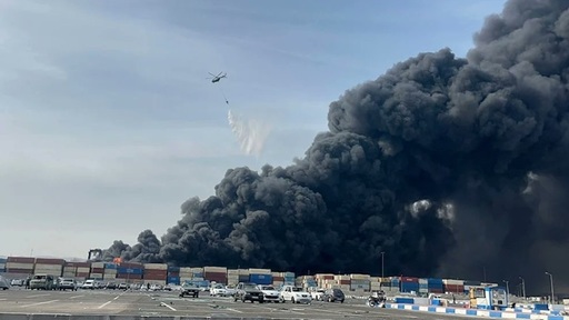 Presupusa explozie a unor substanţe chimice în portul Bandar Abbas din Iran a ucis cel puţin 18 persoane, alte peste 700 fiind rănite