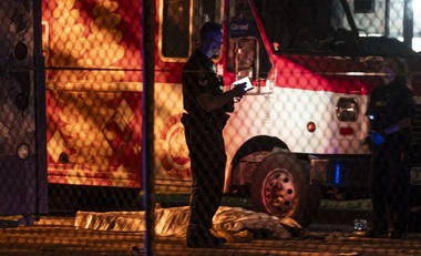 Cel puţin nouă morţi la Vancouver, anunţă poliţia, care îndepărtează ”pentru moment” pista teroristă. Şoferul, imobilizat de mulţime, un ”suspect izolat”, cunoscut poliţiei