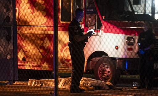 Cel puţin nouă morţi la Vancouver, anunţă poliţia, care îndepărtează ”pentru moment” pista teroristă. Şoferul, imobilizat de mulţime, un ”suspect izolat”, cunoscut poliţiei