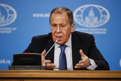 Rusia va continua să ţintească amplasamentele folosite de armata ucraineană, afirmă Lavrov