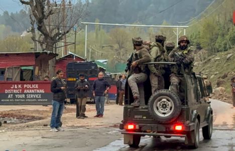 Pakistanul susţine că are ”informaţii credibile” că India va ataca în decurs de 36 de ore