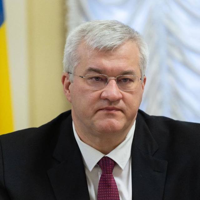 Ministrul de externe al Ucrainei prezintă liniile roşii ale Ucrainei în negocierile de pace