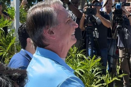 Brazilia: La trei săptămâni după operaţia la abdomen, Bolsonaro a fost externat