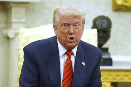 Donald Trump promite un misterios ”anunţ foarte, foarte mare” înaintea turneului său în Orientul Mijlociu