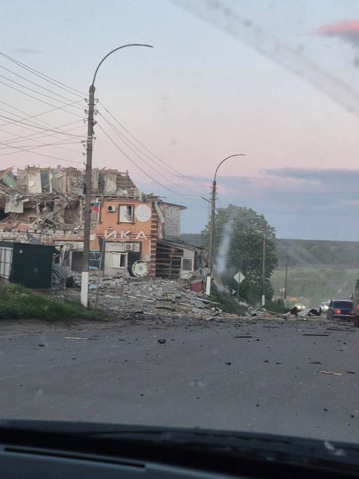 Ruşii susţin că o rachetă ucraineană a lovit un hotel din regiunea Kursk şi trei persoane sunt rănite