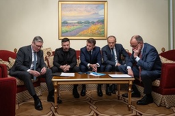 Macron anunţă că urmează să discute din nou cu Zelenski şi ”colegii europeni”. Berlinul ameninţă cu o continuare a ”pregătirilor” în cazul în care Rusia nu acceptă un armistiţiu în Ucraina până la sfârşitul zilei de luni