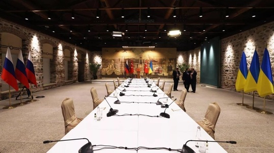 Delegaţia rusă a sosit la negocieri cu Ucraina, la Palatul Dolmabahce, la Istanbul. Zelenski se întâlneşte cu Erdogan la Ankara şi decide apoi ”următorii paşi”