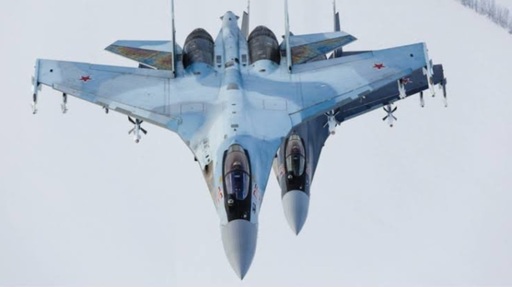 Estonia acuză Rusia de trimiterea unui avion de luptă de Su-35 să apere un petrolier din ”flota fantomă” în ape NATO