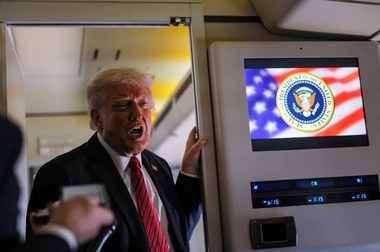 Trump spune, în drum către Abu Dhabi, că ”nimic nu are să se întâmple” în Ucraina până nu se întâlneşte cu Putin. Negocieri ruso-ucrainene la Istanbul sunt în continuare posibile, apreciază un oficial ucrainean. Hakan Fidan are ”motive să spere” la un succes