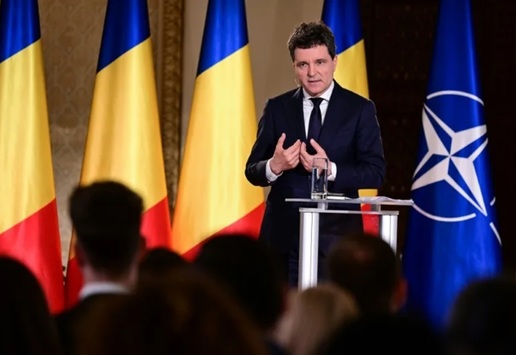 AFP: Campanie virulentă de dezinformare împotriva candidatului proeuropean în alegerile prezidenţiale din România, Nicuşor Dan