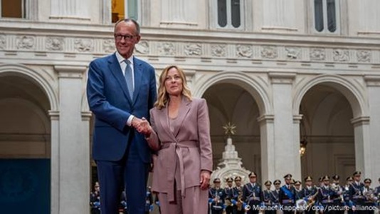 Europa exclude deocamdată trimiterea de trupe în Ucraina, liderii Germaniei şi Italiei cer încetarea focului