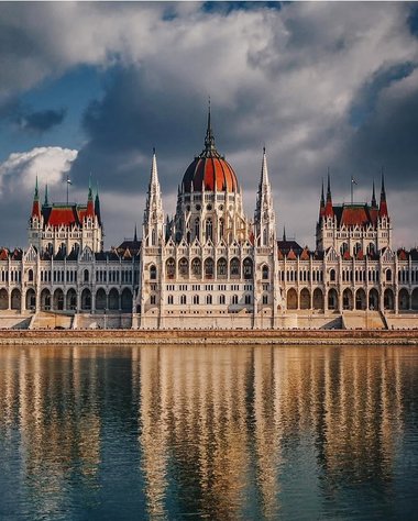 UPDATE - Deputaţii de la Budapesta au aprobat proiectul de lege pentru a părăsi Curtea Penală Internaţională