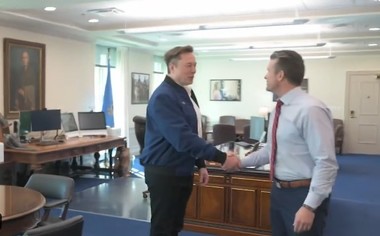 Pentru a doua oară, secretarul american al apărării, Pete Hegseth, îl primeşte pe Elon Musk la Pentagon în condiţiile în care firmele miliardarului ar fi direct interesate să participe la scutul lui Trump „Domul de Aur”