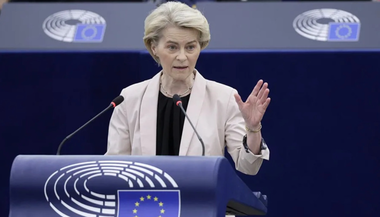 Uniunea Europeană este pregătită pentru discuţii comerciale rapide cu SUA. Von der Leyen anunţă că a discutat cu Trump