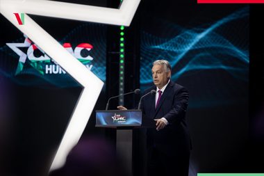 Viktor Orban îl susţine pe candidatul naţionalist în alegerile din Polonia şi anunţă un „plan patriotic” care ar urma să transforme Uniunea Europeană. Trump spune că premierul Ungariei este „un om minunat”