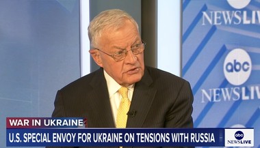 Trimisul special al lui Trump afirmă că îngrijorarea Rusiei cu privire la extinderea NATO este justificată. „Ei nu vorbesc doar despre Ucraina, vorbesc despre Georgia, vorbesc despre Moldova”, spune Keith Kellogg
