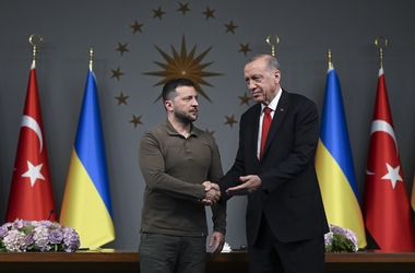 Zelenski i-a spus lui Edrdogan că schimbul de prizonieri care a urmat întâlnirii ruso-ucrainene din 16 mai, de la Istanbul, a fost singurul rezultat important/ Discuţii despre condiţiile în care Ucraina ar fi dispusă să participe la o nouă întâlnire