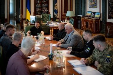 Zelenski anunţă că o delegaţie ucraineană condusă de Umerov participă luni la a doua rundă de negocieri directe cu Rusia, la Istanbul. El cere din nou un summit cu Putin